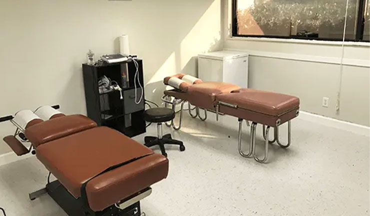 waitingroom of Pompano Beach Auto Accident Injury Chiropractic