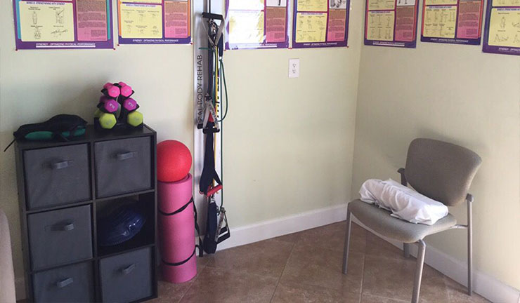 exam room of Pompano Beach Auto Accident Injury Chiropractic